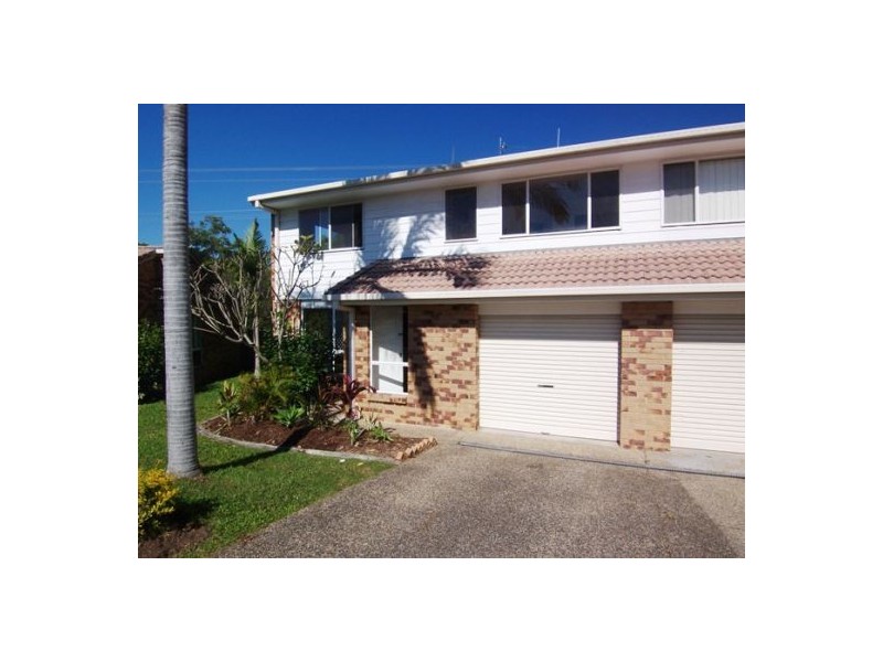 14/105 Ridgeway Avenue, Southport QLD 4215