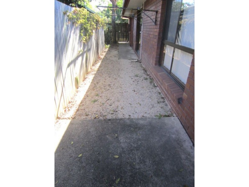 1/81 Worendo St, Southport QLD 4215