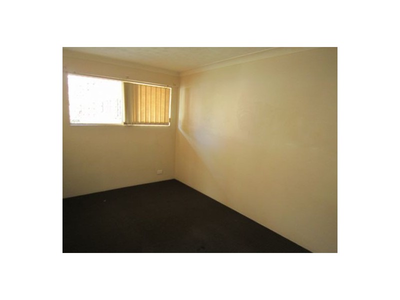 1/45 Railway Street, Southport QLD 4215