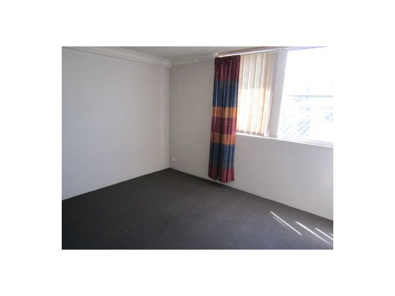 1/45 Railway Street, Southport QLD 4215