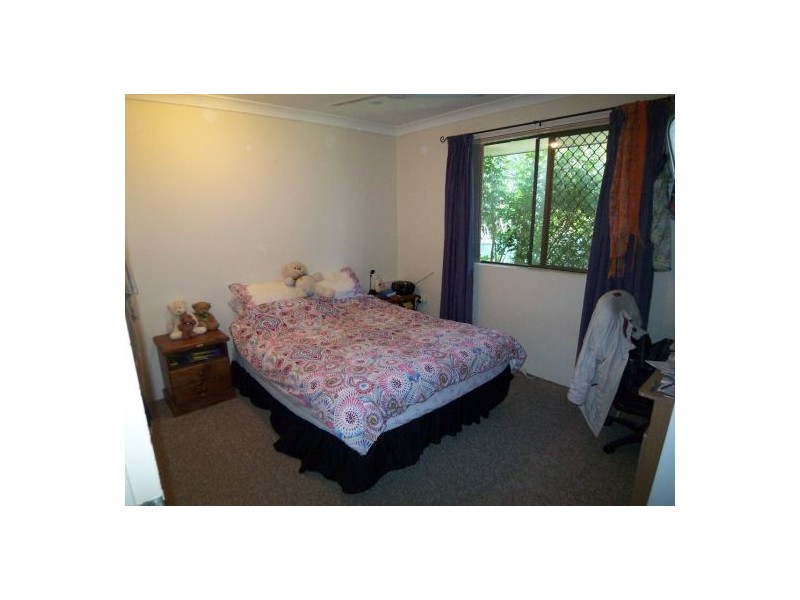 1/16 Davebill Court, Labrador QLD 4215