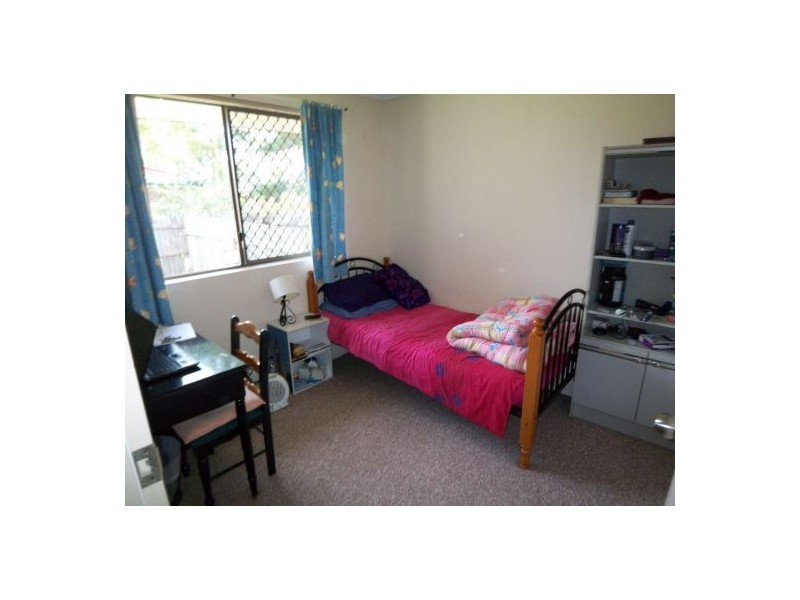 1/16 Davebill Court, Labrador QLD 4215