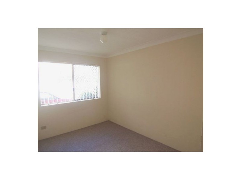 1/144 Marine Parade, Southport QLD 4215