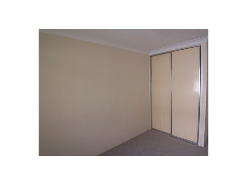 1/144 Marine Parade, Southport QLD 4215