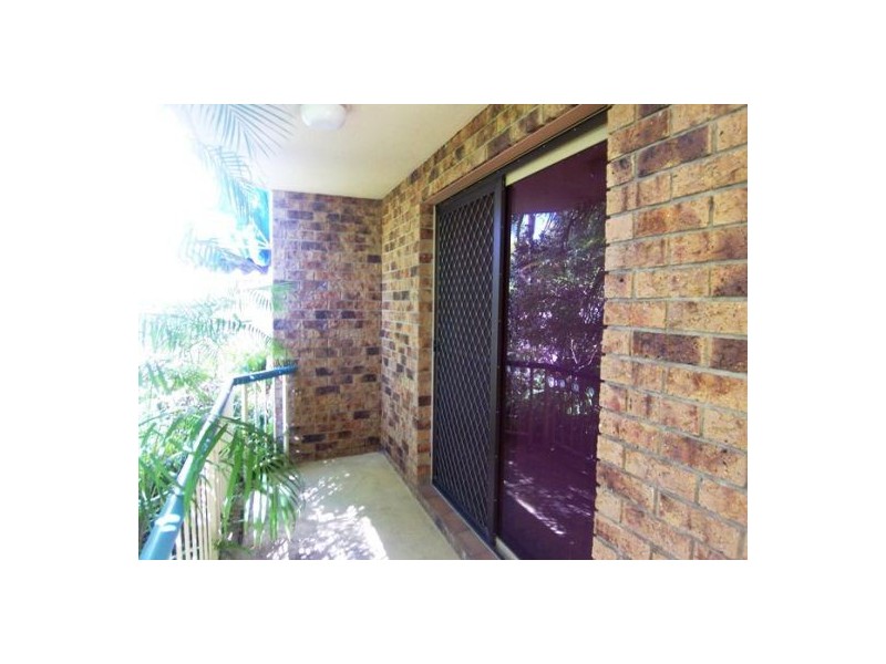 1/144 Marine Parade, Southport QLD 4215