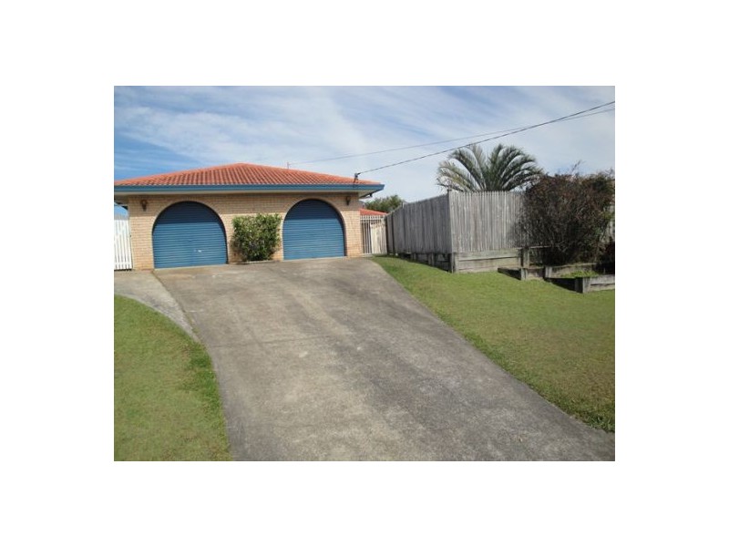 32 Lavinia Street, Southport QLD 4215