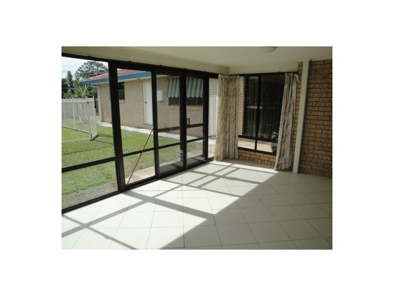 32 Lavinia Street, Southport QLD 4215