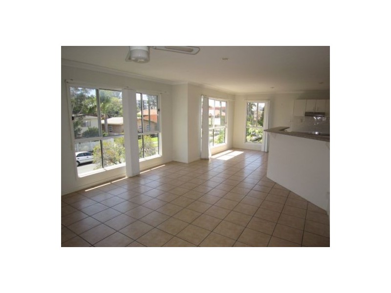 16a Loder Street, Biggera Waters QLD 4216