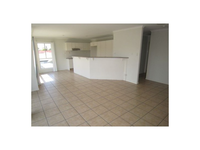 16a Loder Street, Biggera Waters QLD 4216