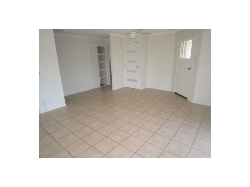 16a Loder Street, Biggera Waters QLD 4216