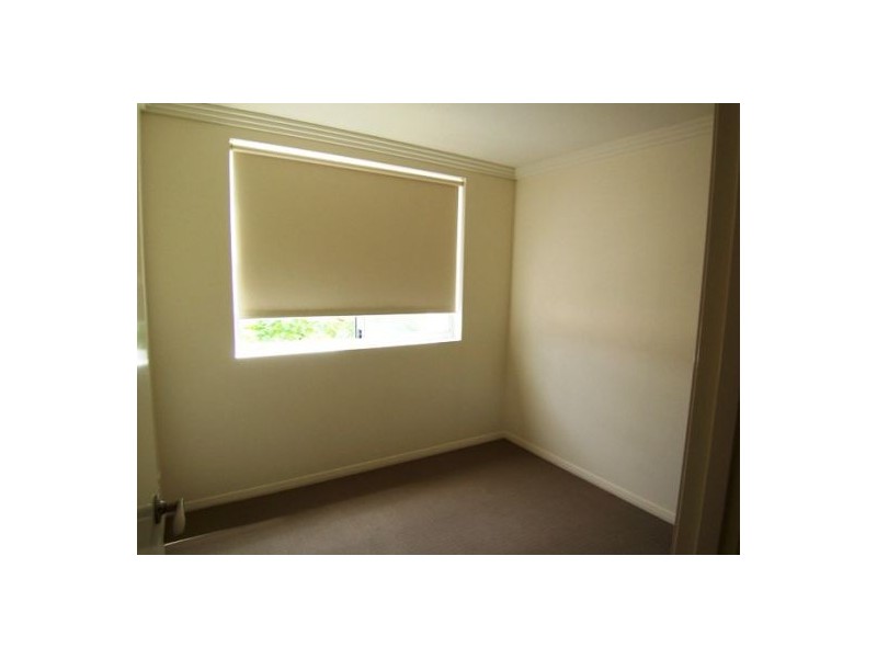 17/6-10 Rose Street, Southport QLD 4215