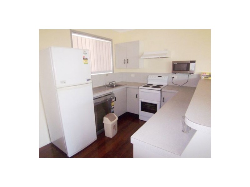 19 Elaine Street, Southport QLD 4215