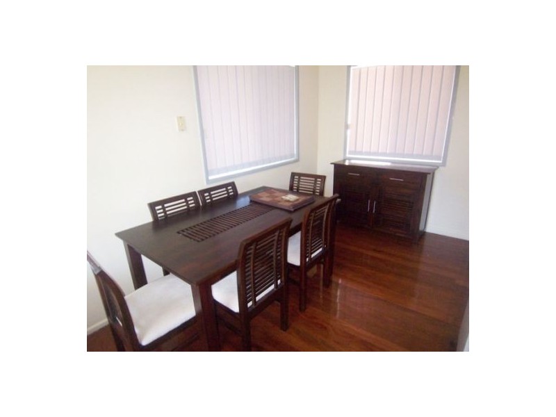 19 Elaine Street, Southport QLD 4215