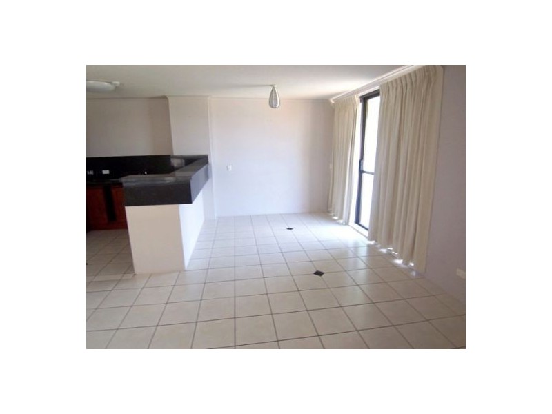 4c/114 Marine Parade, Southport QLD 4215