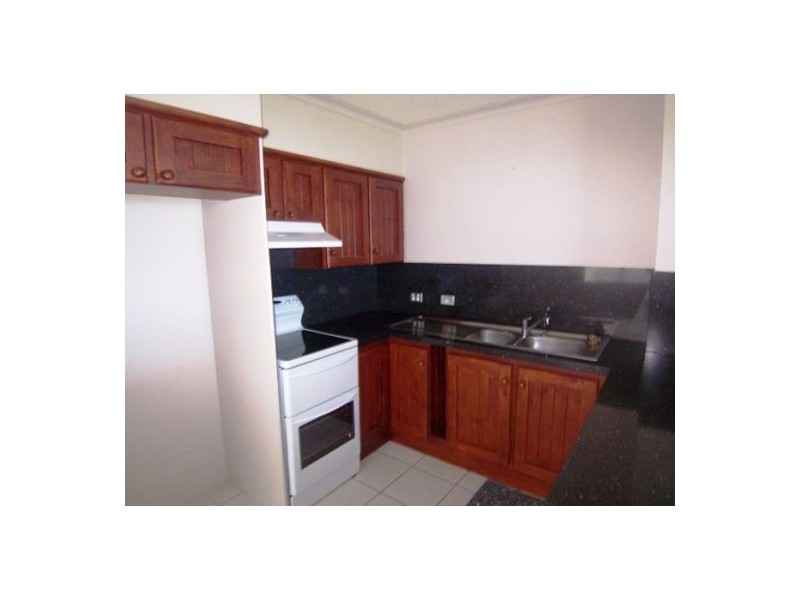 4c/114 Marine Parade, Southport QLD 4215