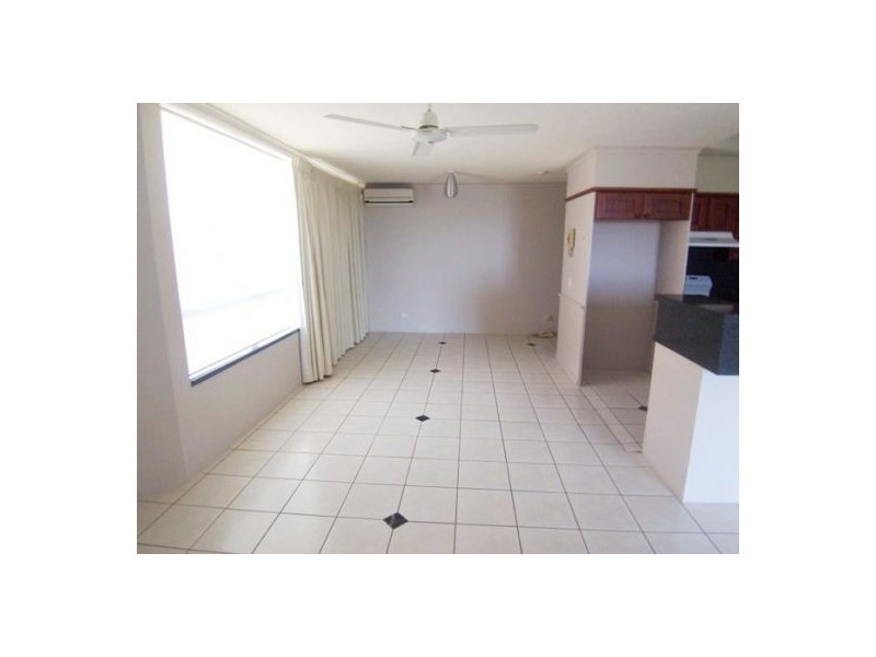 4c/114 Marine Parade, Southport QLD 4215