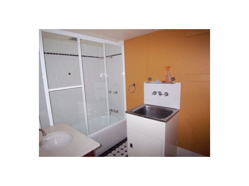 4c/114 Marine Parade, Southport QLD 4215