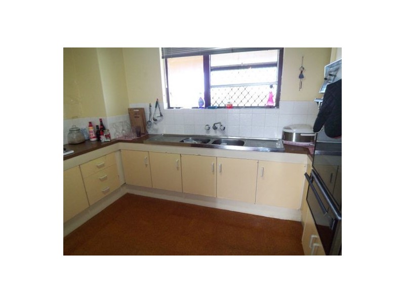 23/72 Marine Parade “Hammond Towers”, Southport QLD 4215