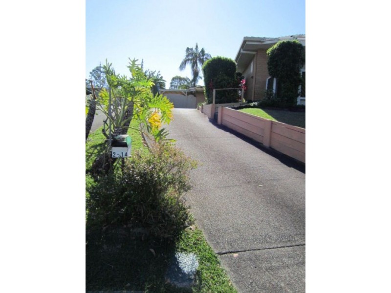 2/14 Botanical Drive, Labrador QLD 4215