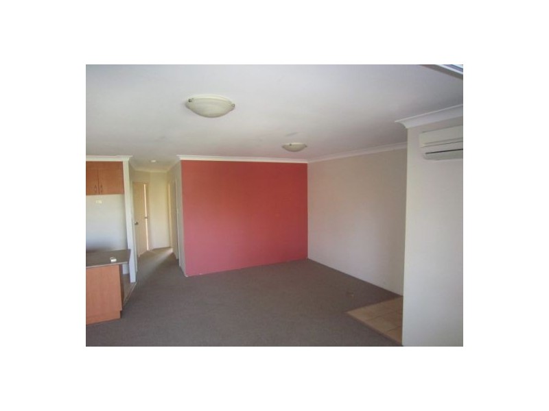 11/25 Walton Street, Southport QLD 4215