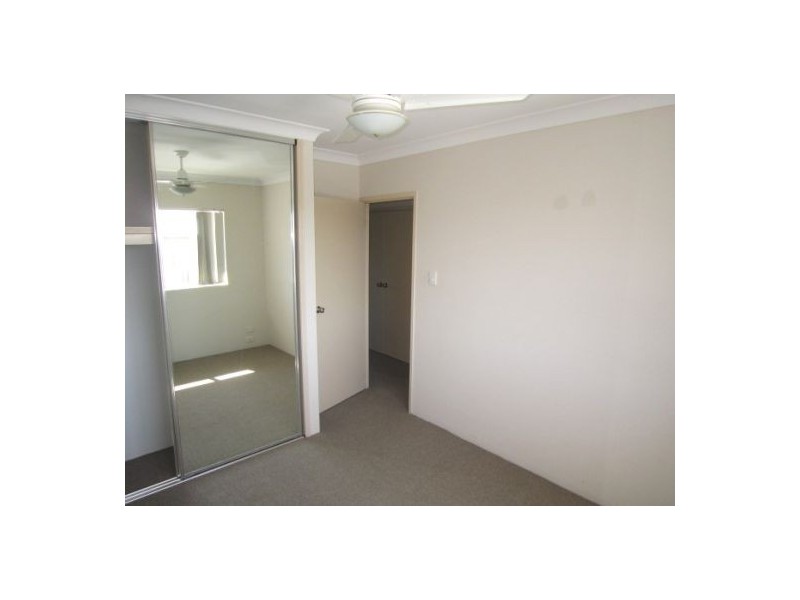 11/25 Walton Street, Southport QLD 4215
