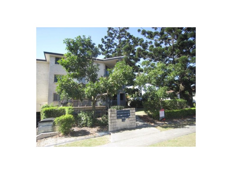 11/25 Walton Street, Southport QLD 4215