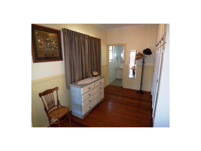 50 Broad Street, Labrador QLD 4215