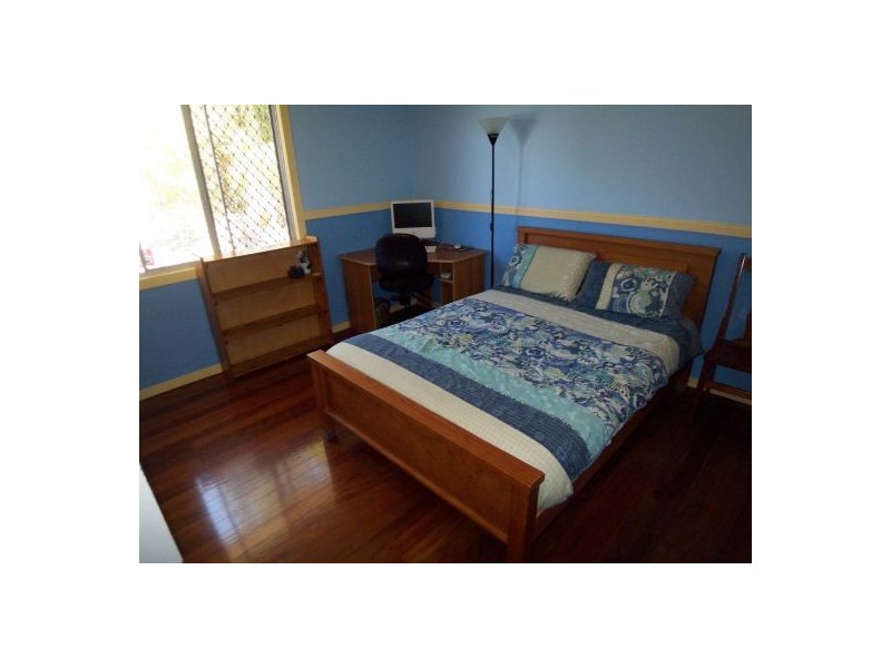 50 Broad Street, Labrador QLD 4215