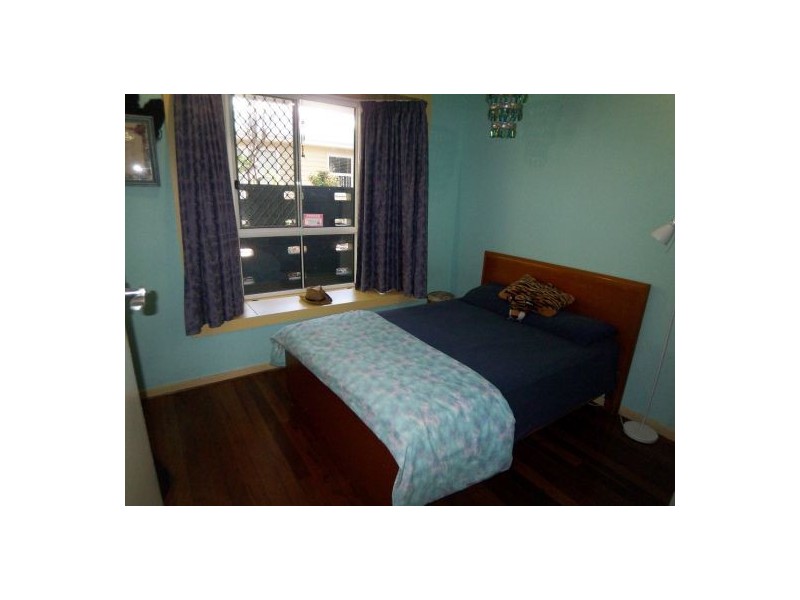 50 Broad Street, Labrador QLD 4215