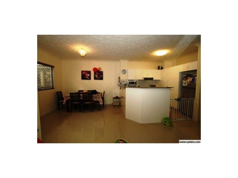 2/20 Little Norman St, Southport QLD 4215