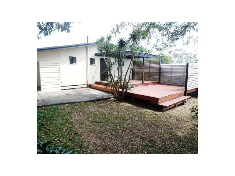 67 Kindra Av, Southport QLD 4215