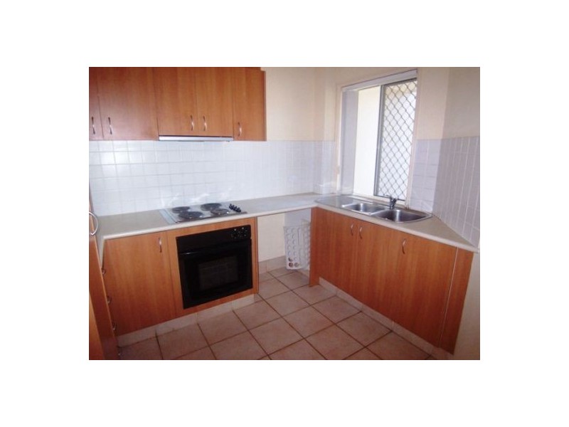 6/97 Eugaree St, Southport QLD 4215