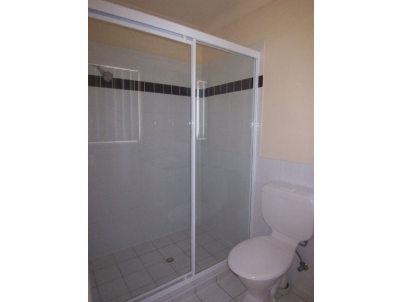 6/97 Eugaree St, Southport QLD 4215