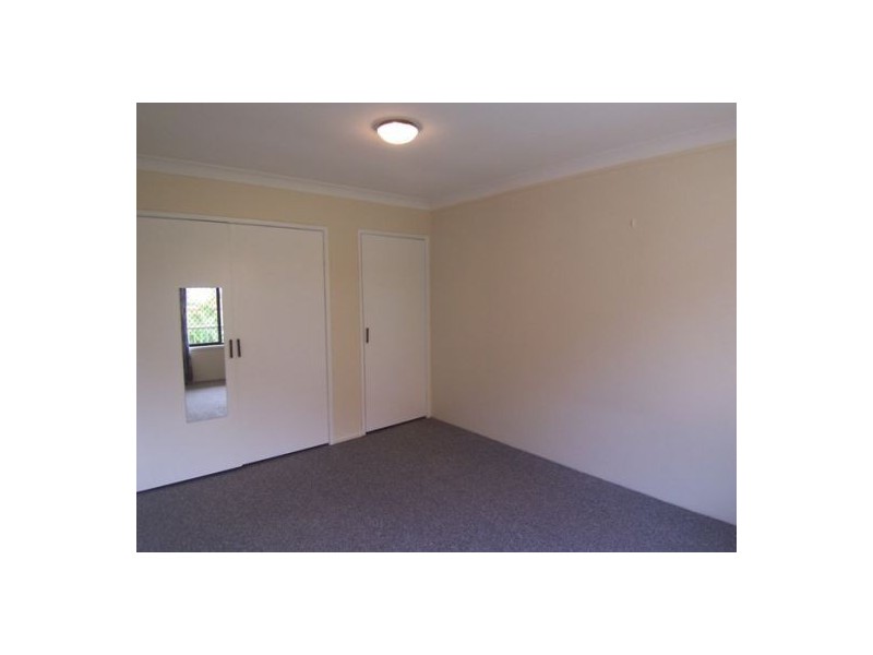 6/266 Marine Parade, Labrador QLD 4215