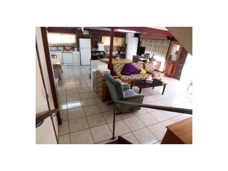 40 Maralinga Drive, Ashmore QLD 4214