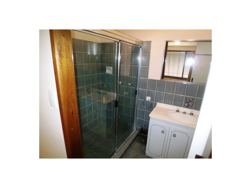 40 Maralinga Drive, Ashmore QLD 4214