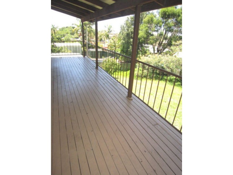 52 Cotlew Street, Southport QLD 4215