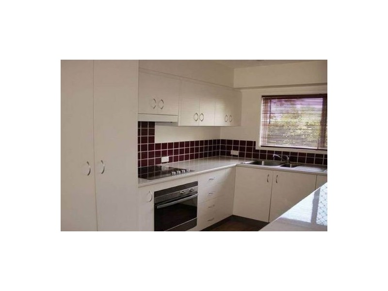 10/3 Proud Street, Labrador QLD 4215