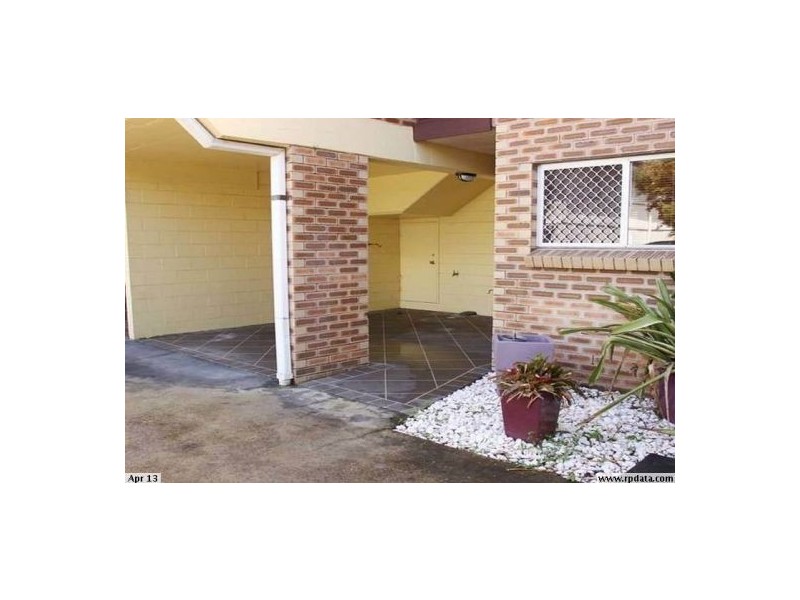 10/3 Proud Street, Labrador QLD 4215