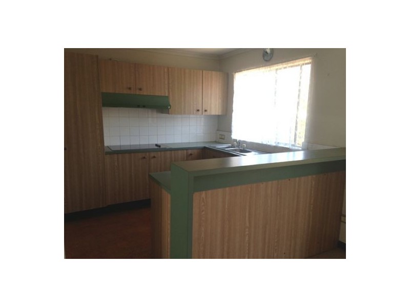 10/106 Bayview Street, Runaway Bay QLD 4216