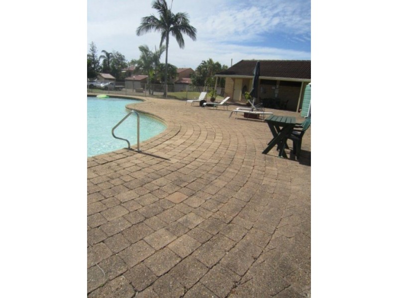 10/106 Bayview Street, Runaway Bay QLD 4216