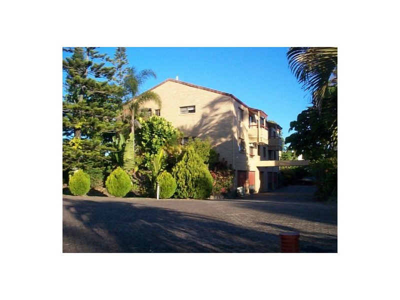 10/106 Bayview Street, Runaway Bay QLD 4216