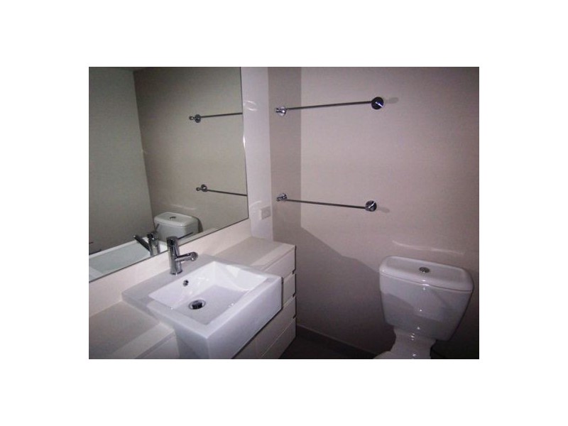 21408/5 Lawson Street, Southport QLD 4215