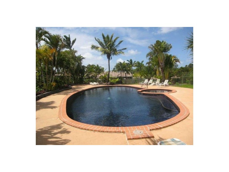 109/97 Edmund Rice Drive, Southport QLD 4215