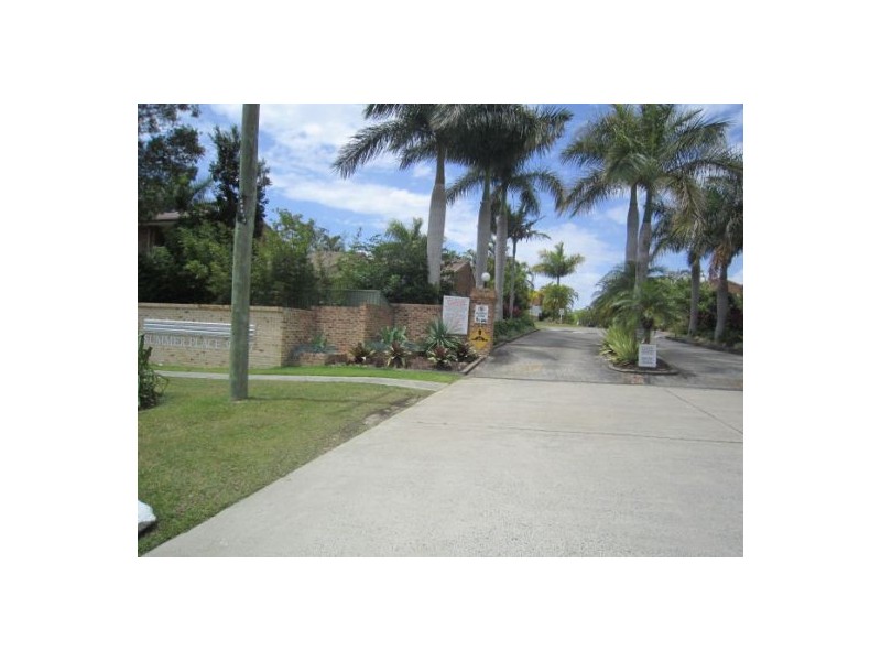 109/97 Edmund Rice Drive, Southport QLD 4215