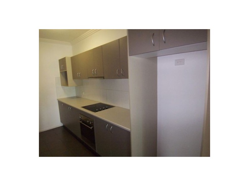 6/18 Rose Street, Southport QLD 4215