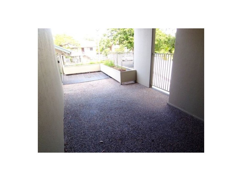 6/18 Rose Street, Southport QLD 4215