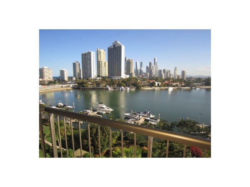 31/2 Admiralty Drive, Surfers Paradise QLD 4217