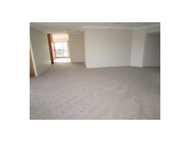 31/2 Admiralty Drive, Surfers Paradise QLD 4217