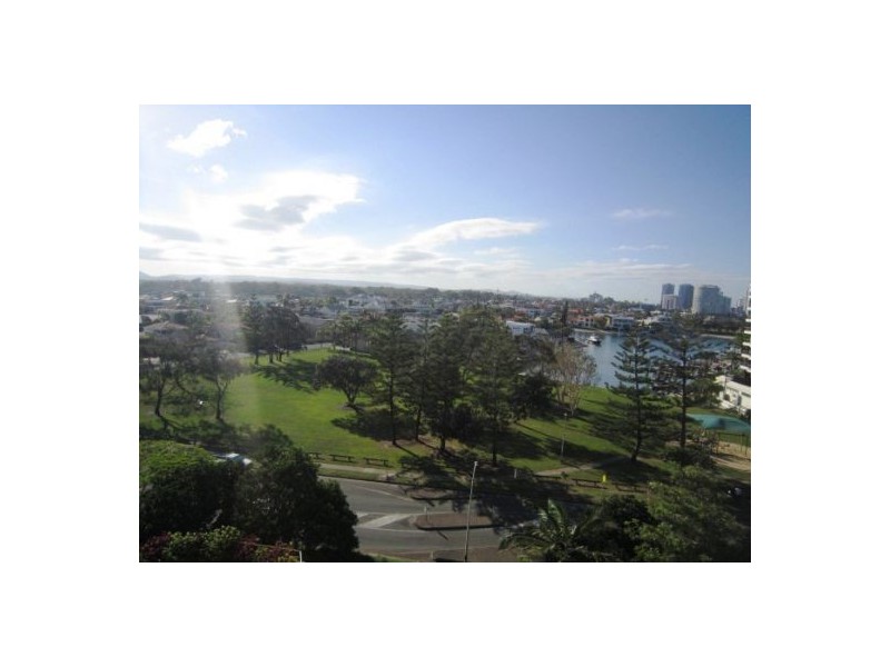 31/2 Admiralty Drive, Surfers Paradise QLD 4217
